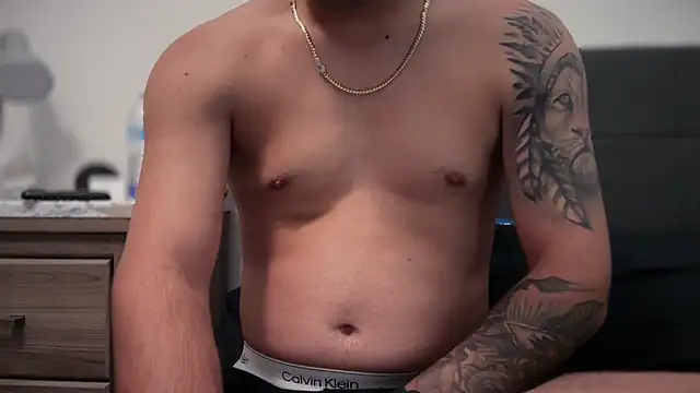 Snapshot of lancebrek chatting on November 2025 09:14:02 PM lancebrek online show from November 2025 09:14:02 PM