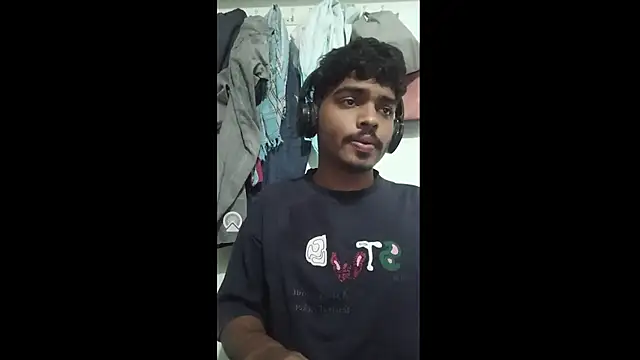 Harsh424242 online show from March 2025 06:54:02 PM