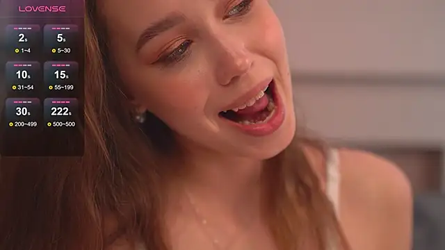 Snapshot of _Spring_Day_ chatting on March 2025 11:18:01 AM Spring Day online show from March 2025 11:18:01 AM