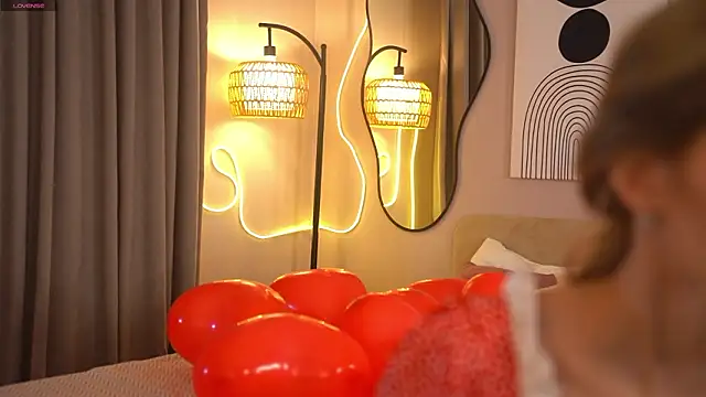 Snapshot of _Spring_Day_ chatting on February 2026 08:11:01 AM Spring Day online show from February 2026 08:11:01 AM