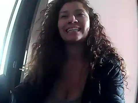 Snapshot of Cielo_carpentier69 chatting on October 2025 02:51:02 PM Cielo carpentier69 online show from October 2025 02:51:02 PM