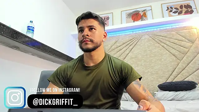 Snapshot of DickGriffith_ chatting on February 2025 03:35:01 PM DickGriffith online show from February 2025 03:35:01 PM