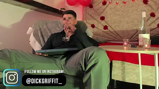 Snapshot of DickGriffith_ chatting on February 2025 08:22:02 AM DickGriffith online show from February 2025 08:22:02 AM