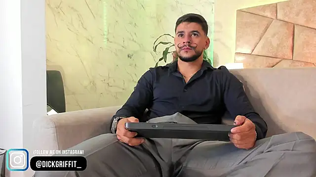 Snapshot of DickGriffith_ chatting on March 2025 02:33:02 PM DickGriffith online show from March 2025 02:33:02 PM