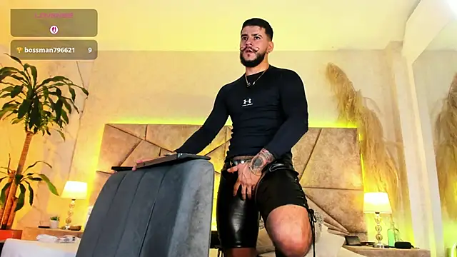 Snapshot of DickGriffith_ chatting on November 2025 11:12:01 AM DickGriffith online show from November 2025 11:12:01 AM