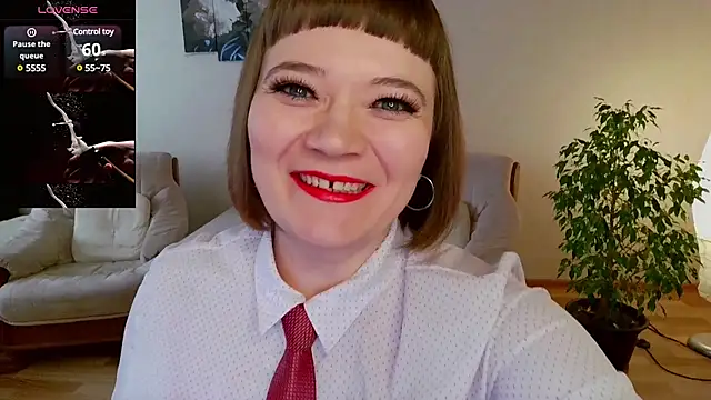 Snapshot of LizaMilfa chatting on March 2025 06:41:02 AM LizaMilfa online show from March 2025 06:41:02 AM