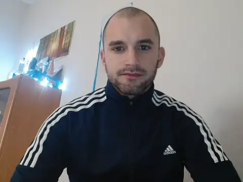 OskarBreno online show from April 2026 08:31:01 PM