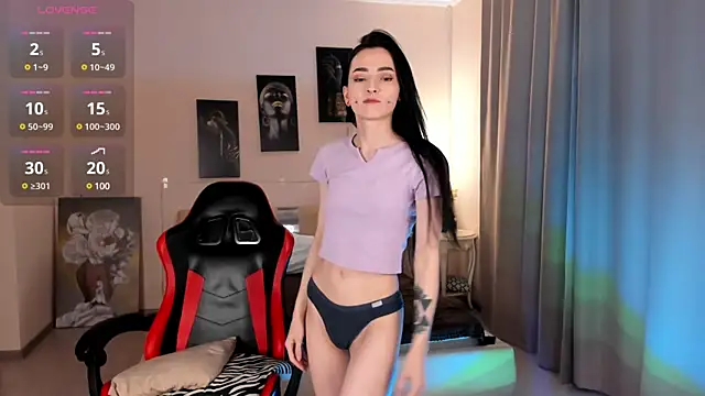 Snapshot of Bella__Faith chatting on February 2025 06:09:02 AM Bella Faith online show from February 2025 06:09:02 AM