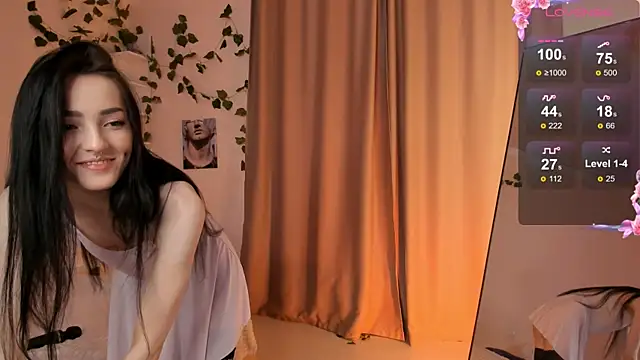 Snapshot of Bella__Faith chatting on March 2025 09:05:02 AM Bella Faith online show from March 2025 09:05:02 AM