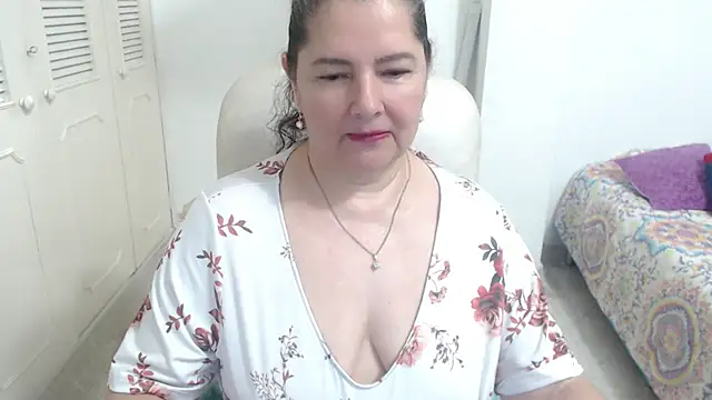 leonela 69 online show from May 2026 12:49:01 AM