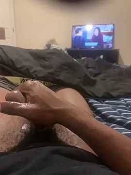 Snapshot of bigdbandit954 chatting on December 2025 01:33:02 AM bigdbandit954 online show from December 2025 01:33:02 AM