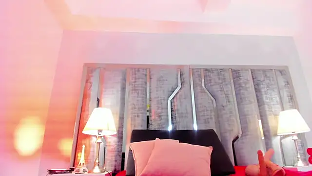 Ciara Benet online show from March 2026 12:09:01 PM