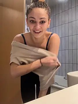 Snapshot of skyemorgan01 chatting on November 2025 11:54:01 AM skyemorgan01 online show from November 2025 11:54:01 AM