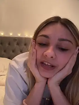 Snapshot of skyemorgan01 chatting on February 2026 11:47:02 PM skyemorgan01 online show from February 2026 11:47:02 PM