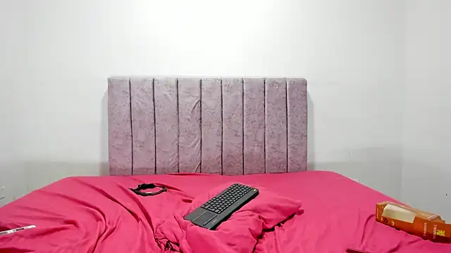 Snapshot of manuel_rey chatting on March 2025 04:13:01 AM manuel rey online show from March 2025 04:13:01 AM