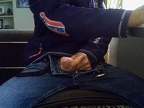 createur34 online show from September 2025 02:10:01 PM