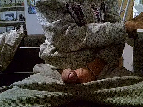 createur34 online show from October 2025 08:05:02 PM