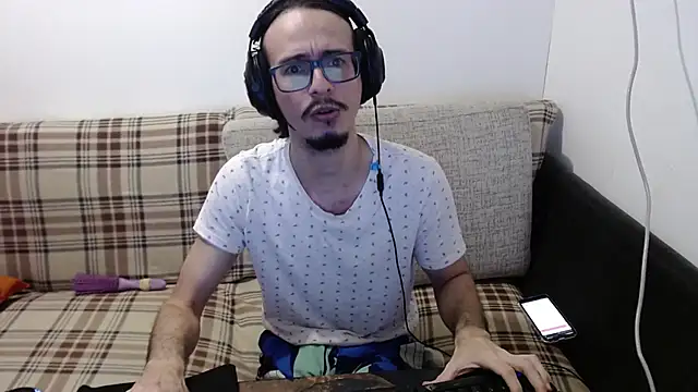 cholitohermoso online show from June 2026 02:39:02 PM