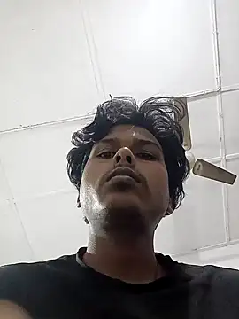 boyyouwant33 online show from February 2025 02:10:01 PM