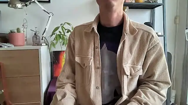 MikymikeBBWD online show from November 2025 02:38:02 PM