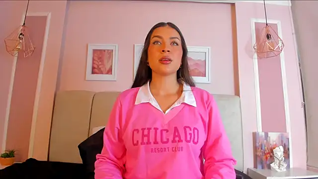 Annie rhoades online show from December 2025 12:36:01 PM