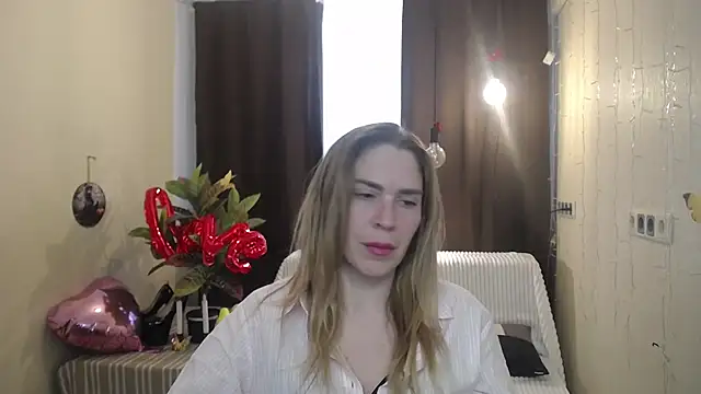 TessaDaybreak online show from February 2025 10:39:02 AM