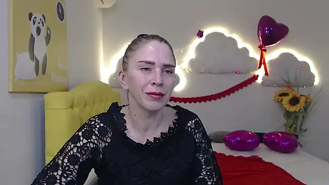 TessaDaybreak online show from March 2025 04:09:01 PM