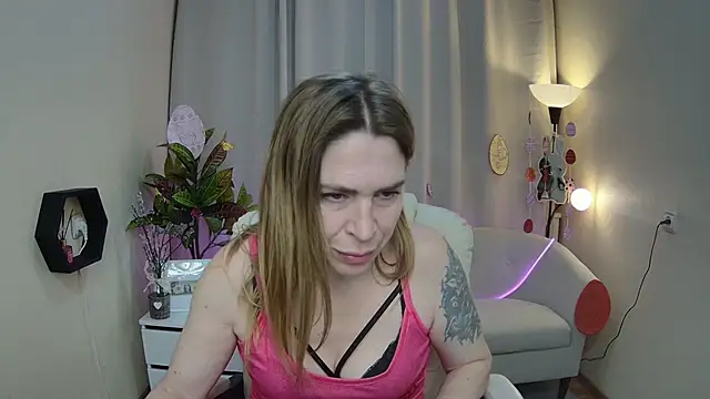 TessaDaybreak online show from April 2026 07:17:02 AM