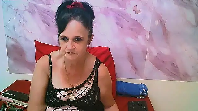 Snapshot of LuciousGrace chatting on March 2026 05:49:01 PM LuciousGrace online show from March 2026 05:49:01 PM