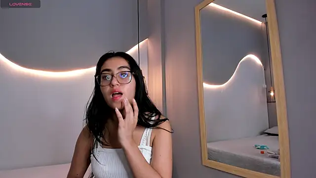 Snapshot of lucelly_15 chatting on October 2025 11:41:02 AM lucelly 15 online show from October 2025 11:41:02 AM