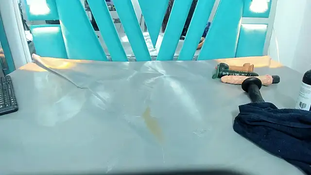 Snapshot of ebony_valentina chatting on February 2025 07:44:02 AM ebony valentina online show from February 2025 07:44:02 AM