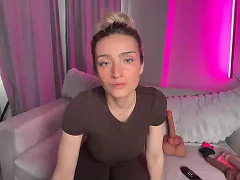 meggsworld online show from May 2026 12:55:02 PM
