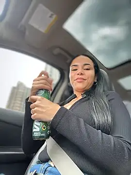 Snapshot of Naatalia chatting on January 2026 08:10:02 PM Naatalia online show from January 2026 08:10:02 PM