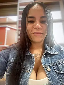 Snapshot of Naatalia chatting on February 2026 10:21:01 PM Naatalia online show from February 2026 10:21:01 PM