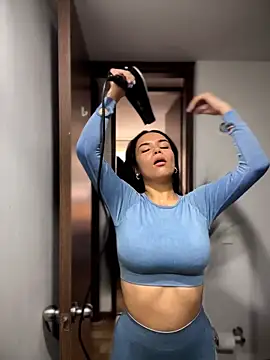 Snapshot of Naatalia chatting on March 2026 05:12:02 PM Naatalia online show from March 2026 05:12:02 PM