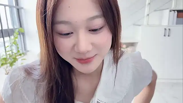 Snapshot of Cassie-20 chatting on October 2025 01:38:01 AM Cassie-20 online show from October 2025 01:38:01 AM