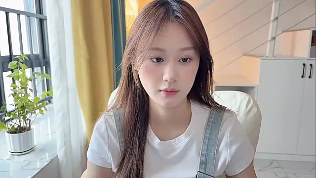 Snapshot of Cassie-20 chatting on December 2025 02:20:01 AM Cassie-20 online show from December 2025 02:20:01 AM