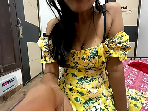 Snapshot of aliya_bhatt chatting on October 2025 09:13:02 PM aliya bhatt online show from October 2025 09:13:02 PM