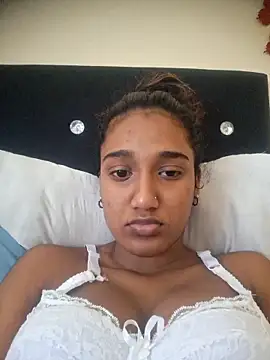 Snapshot of indianpink_lips chatting on November 2025 10:48:02 AM indianpink lips online show from November 2025 10:48:02 AM