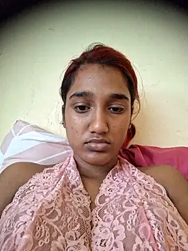 Snapshot of indianpink_lips chatting on December 2025 11:27:02 AM indianpink lips online show from December 2025 11:27:02 AM