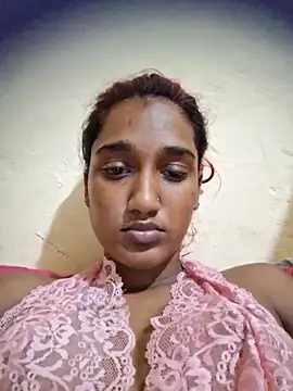 Snapshot of indianpink_lips chatting on December 2025 12:06:01 AM indianpink lips online show from December 2025 12:06:01 AM