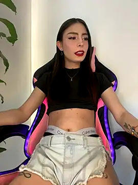 candycami19 online show from September 2025 09:18:01 PM