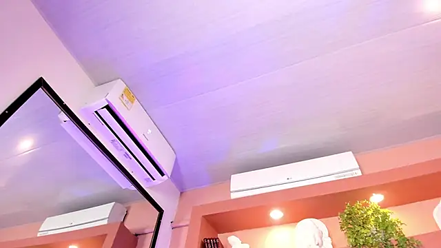 Snapshot of SofiaBennett_ chatting on March 2025 03:31:01 PM SofiaBennett online show from March 2025 03:31:01 PM