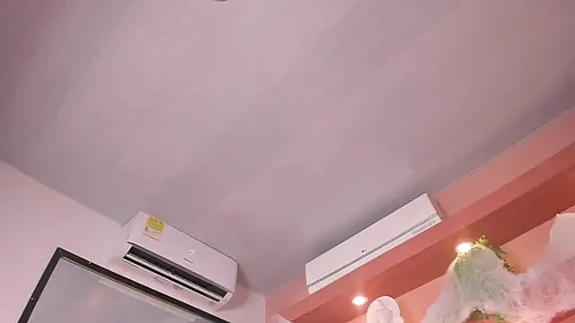 Snapshot of SofiaBennett_ chatting on November 2025 12:26:01 PM SofiaBennett online show from November 2025 12:26:01 PM