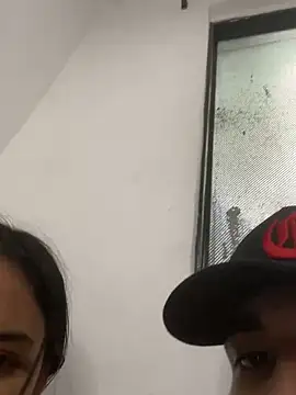 Polla21c online show from October 2025 12:52:01 AM