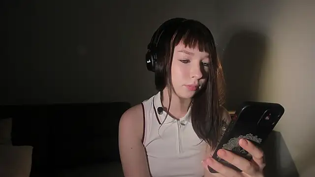 Sindy Juxx online show from March 2026 04:21:01 PM