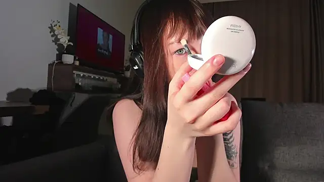 Sindy Juxx online show from April 2026 10:15:01 PM