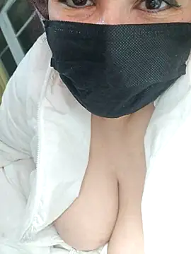 Snapshot of Loly2025 chatting on February 2025 01:46:02 AM Loly2025 online show from February 2025 01:46:02 AM