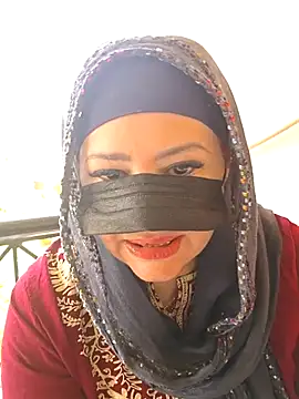Loly2025 online show from June 2026 12:21:02 PM