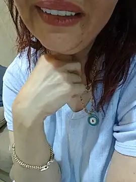 Loly2025 online show from July 2026 05:40:02 PM